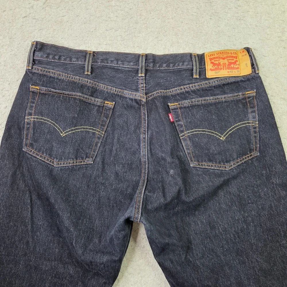 Levi's 501 Original Fit Jeans Mens 42x30 Black Denim Straight Leg 100% Cotton